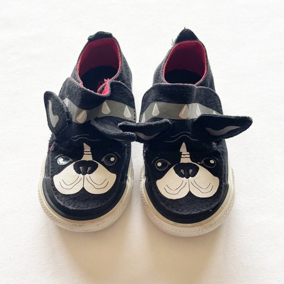 Converse Other - Converse Black Dog Sneakers Size 6